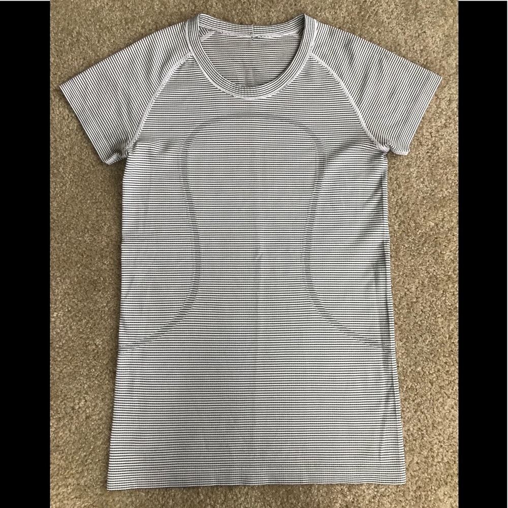 Lululemon Run Swiftly T-shirt